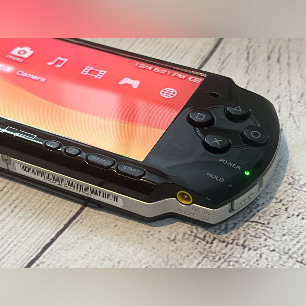 Sony Playstation PSP - Picture 3 of 4